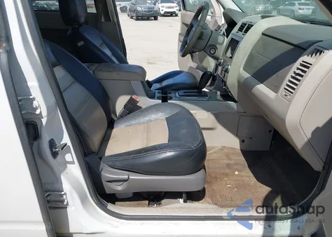 2009 Ford Escape Xlt из США, поврежденный, VIN 1FMCU03G79KA54015